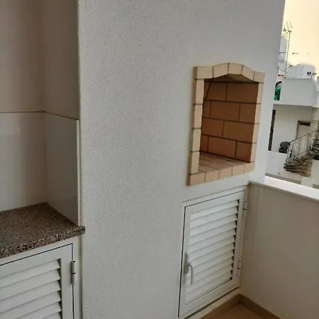 T2 Infante Ac Wifi Garagem 50m Appartement Quarteira