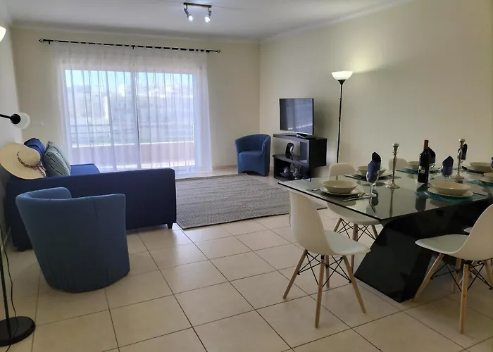 T2 Infante Ac Wifi Garagem 50m Appartamento *