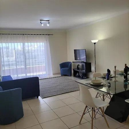 T2 Infante Ac Wifi Garagem 50m * Quarteira