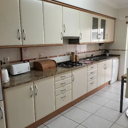 T2 Infante Ac Wifi Garagem 50m